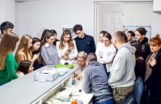 praktychnyi maister klas estetychna funktsionalna restavratsiia zubiv kyiv (7)